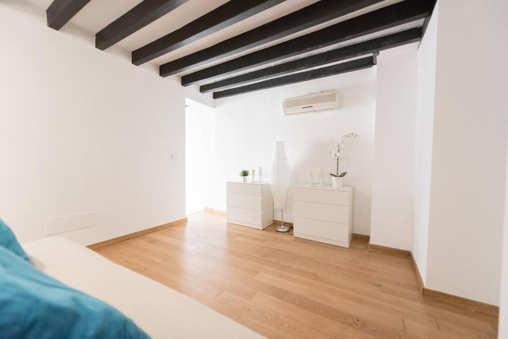 Loft En El Corazon De Palma Cerca De La Catedral Apartment Bagian luar foto